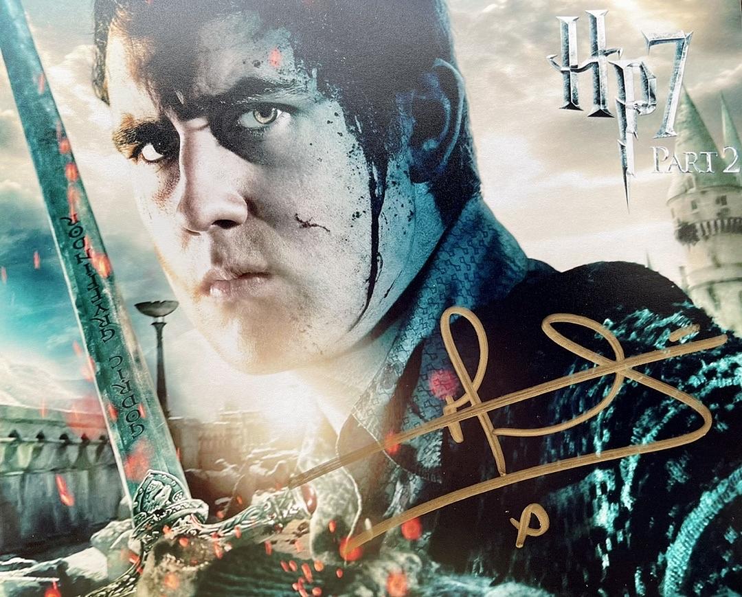 Matthew Lewis Signed 8x10 Photo (Harry Potter) - Beckett COA